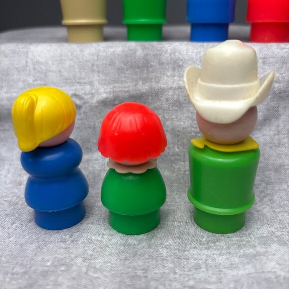 Fisher Price Little People Figures Set of 7 Toys Vintage 1960s - Picture 6 of 8